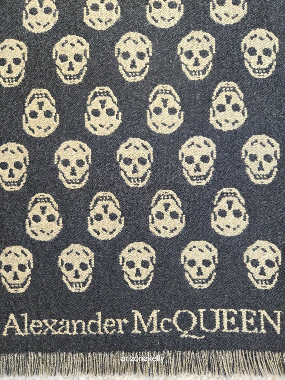 McQueen Wool Skull Scarf Jacquard Black & Tan - Picture 6 of 15